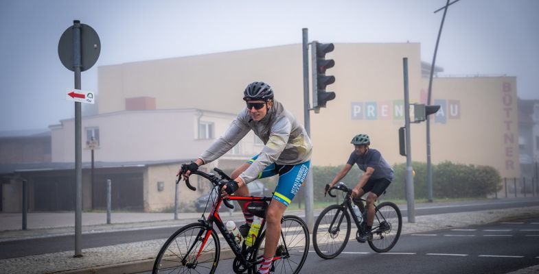 ds1302187A06D55-F623-6446-72D2-261206DE1FE7.jpg