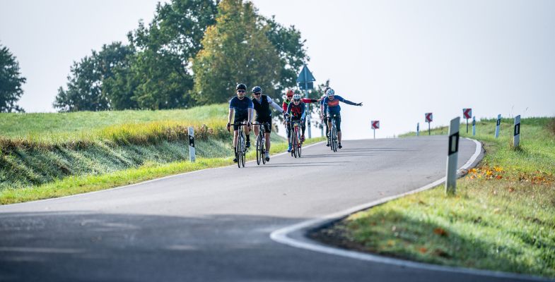 ds23329B3E3766A-58BA-D9D6-2C66-10B631CB144B.jpg